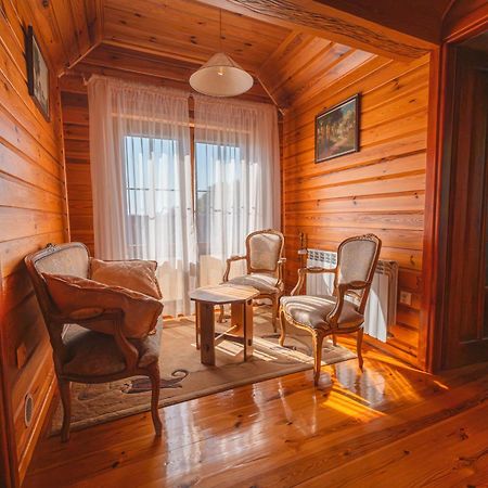 Bug Na Skarpie - Domek Wypoczynkowy Z Jacuzzi I Kominkiem Дорогичин Екстер'єр фото