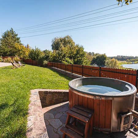 Bug Na Skarpie - Domek Wypoczynkowy Z Jacuzzi I Kominkiem Дорогичин Екстер'єр фото